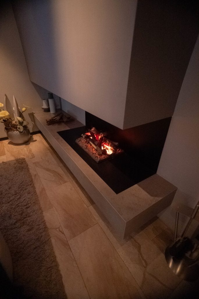Hoekhaard met houtvuur
